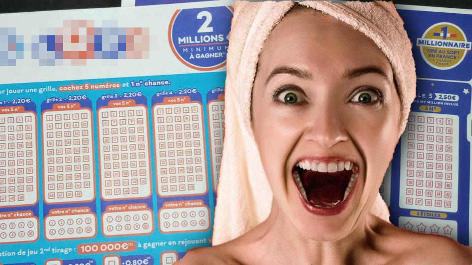 Au premier plan, une femme crie de joie. Au second plan, des grilles de loto et d'euromillion